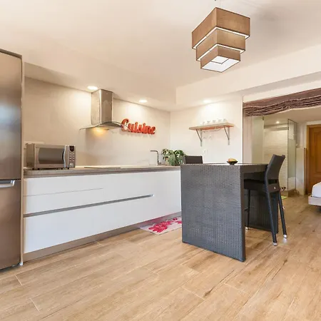 Loft In *
